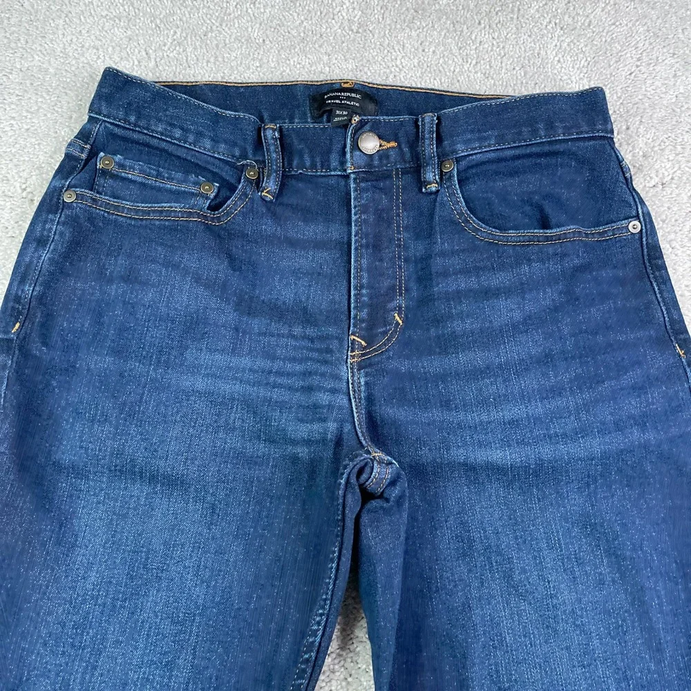 Banana Republic Jeans Mens 31x30 Blue Travel Athletic Washwell Stretch Denim